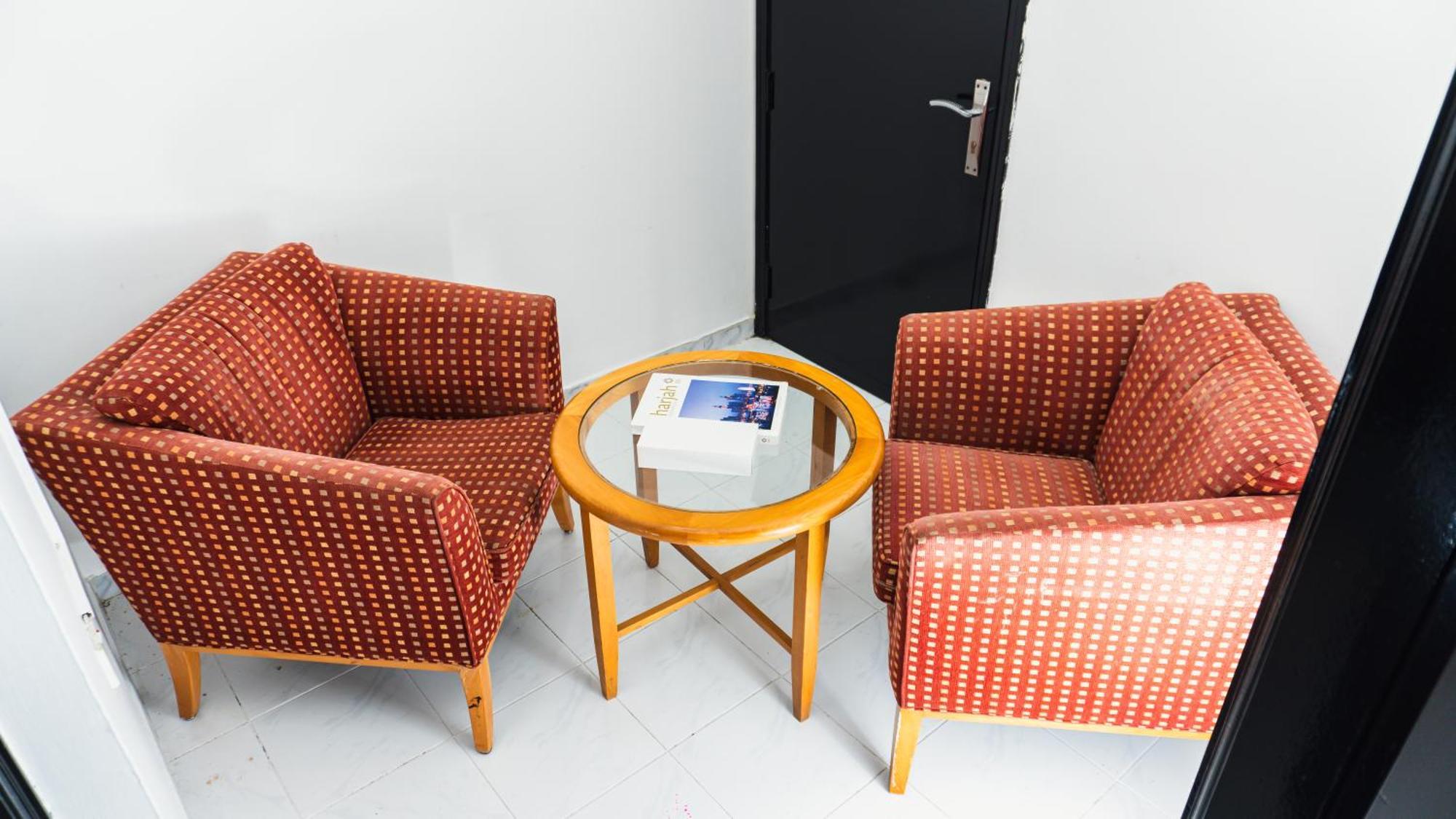 Pan Emirates Hotel Apartments Şarja Dış mekan fotoğraf